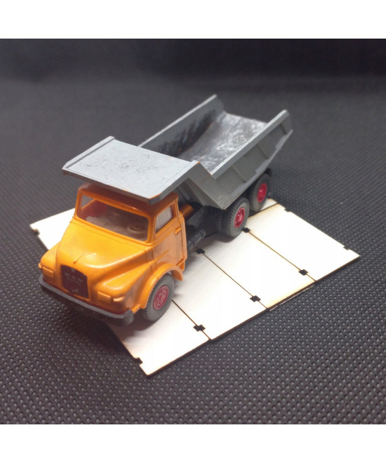 Płyty betonowe skala 1:64 46mm x 23mm, 20 sztuk, z tektury