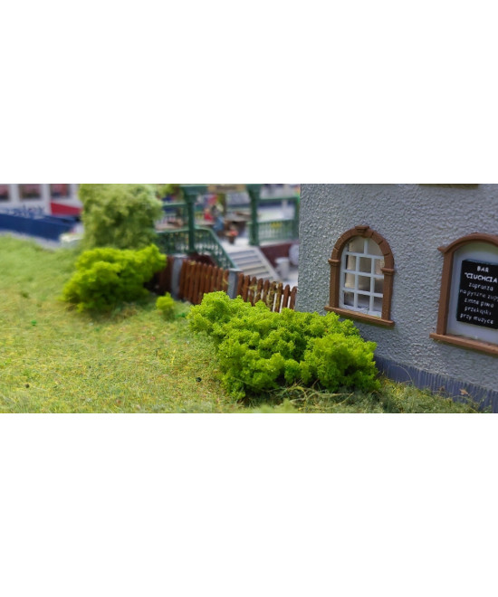 Krzaki, krzewy, gąbka, krzaczki na makietę seledynowa zieleń 10 gram