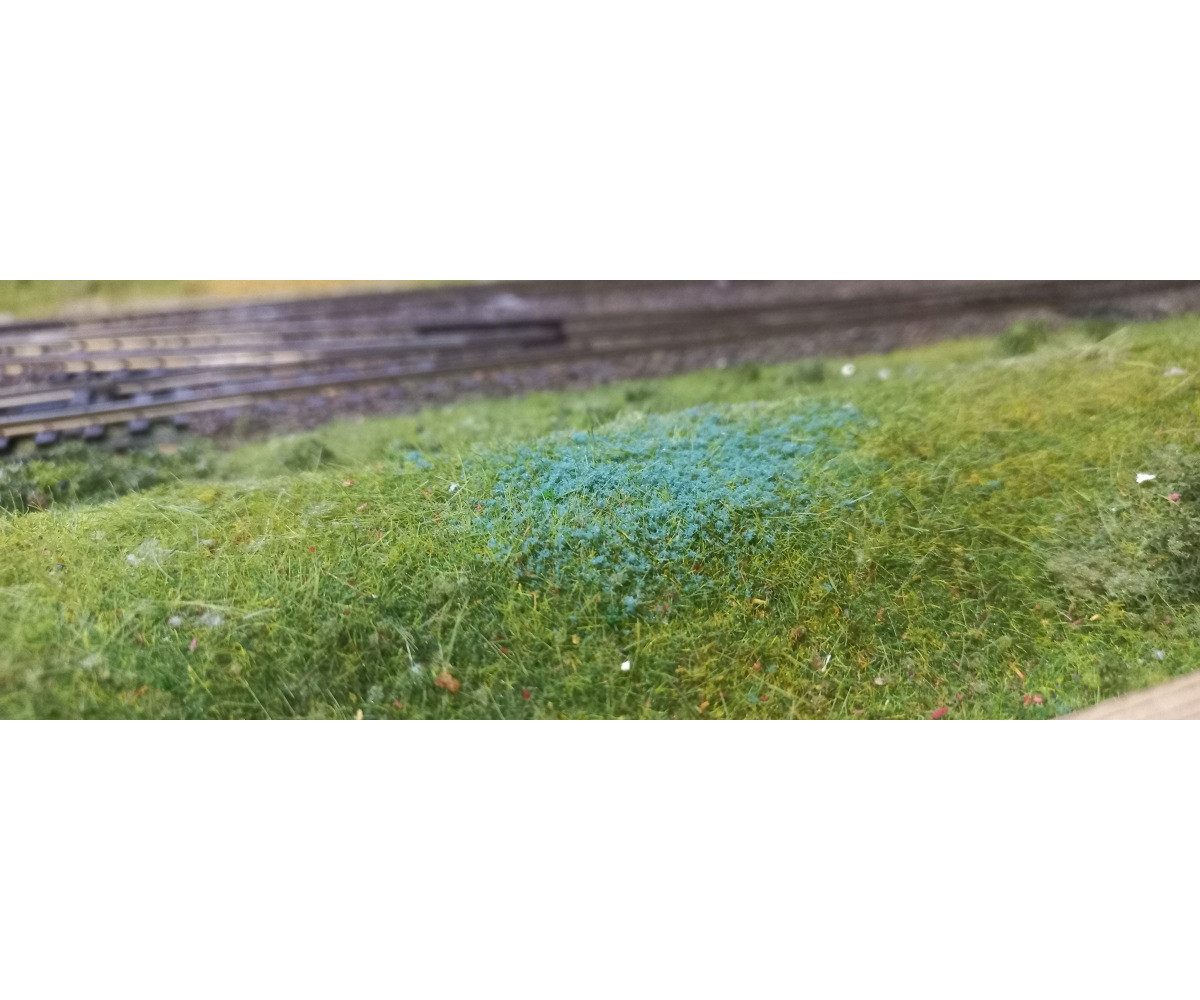 Posypka, kwiatki, krzaczki - turkusowy ciemny