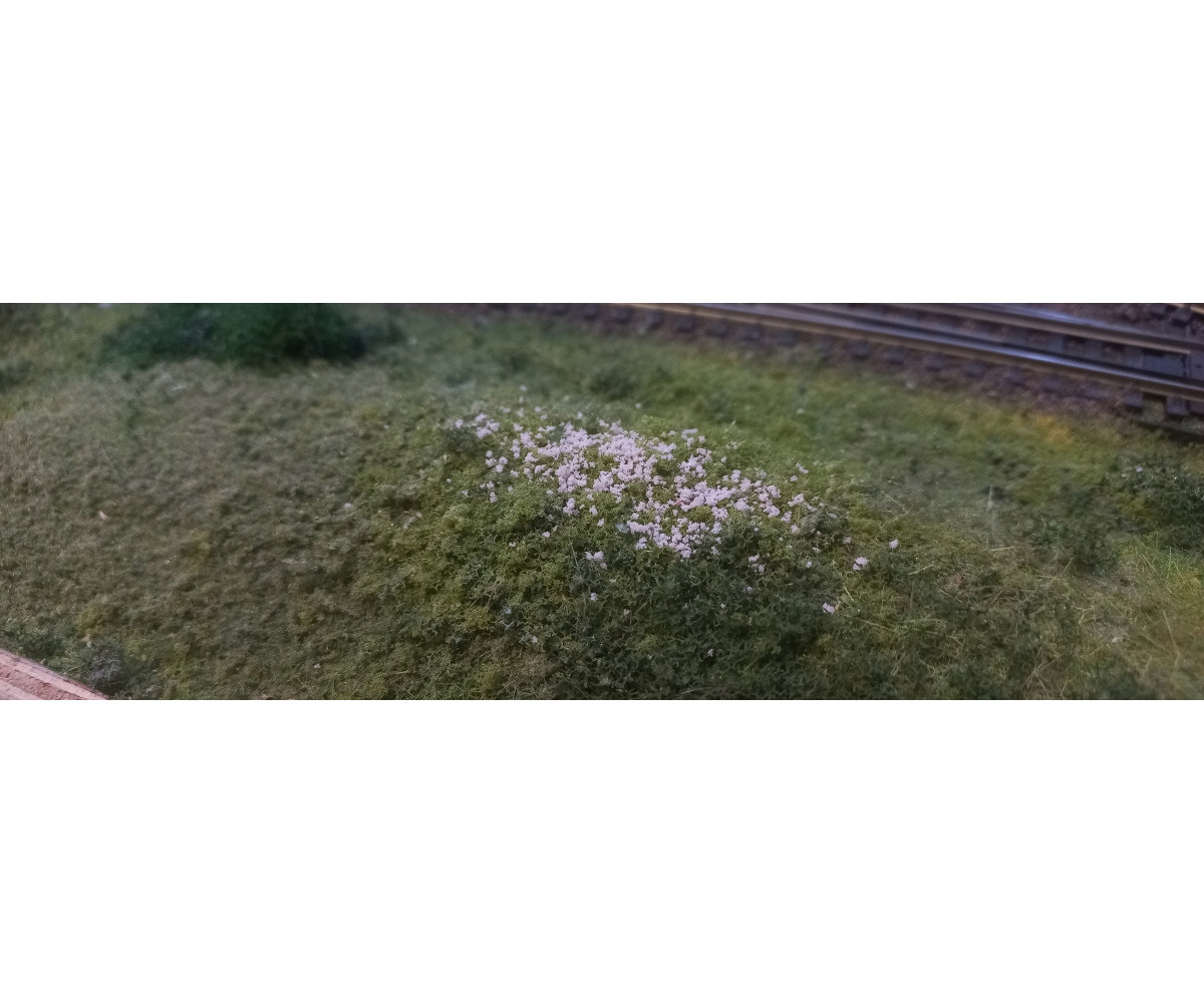 Posypka, kwiatki, krzaczki - różowy jasny