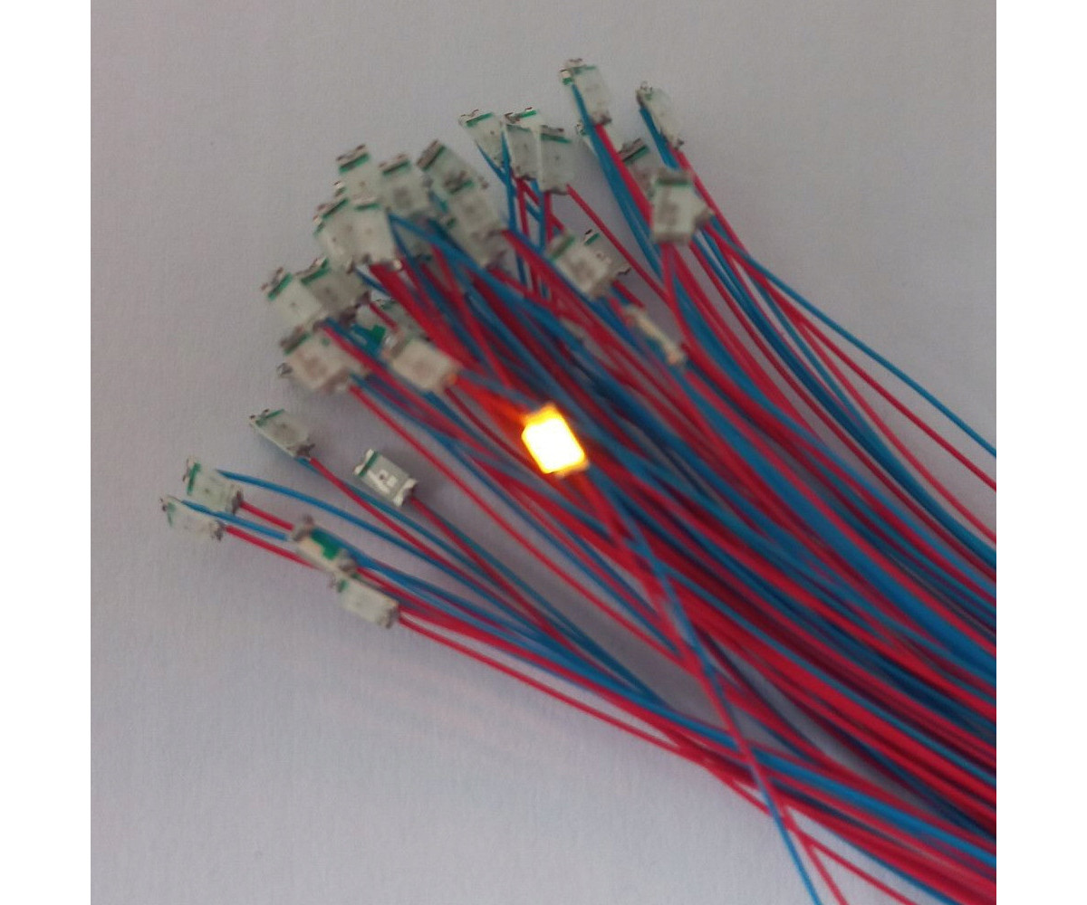 Dioda LED 1206 3v z przewodami 30cm - żółta