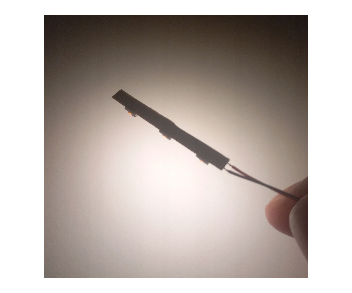 Pasek LED 12v biały ciepły - 3 diody, 3mm, oświetlenie peronów, budynków