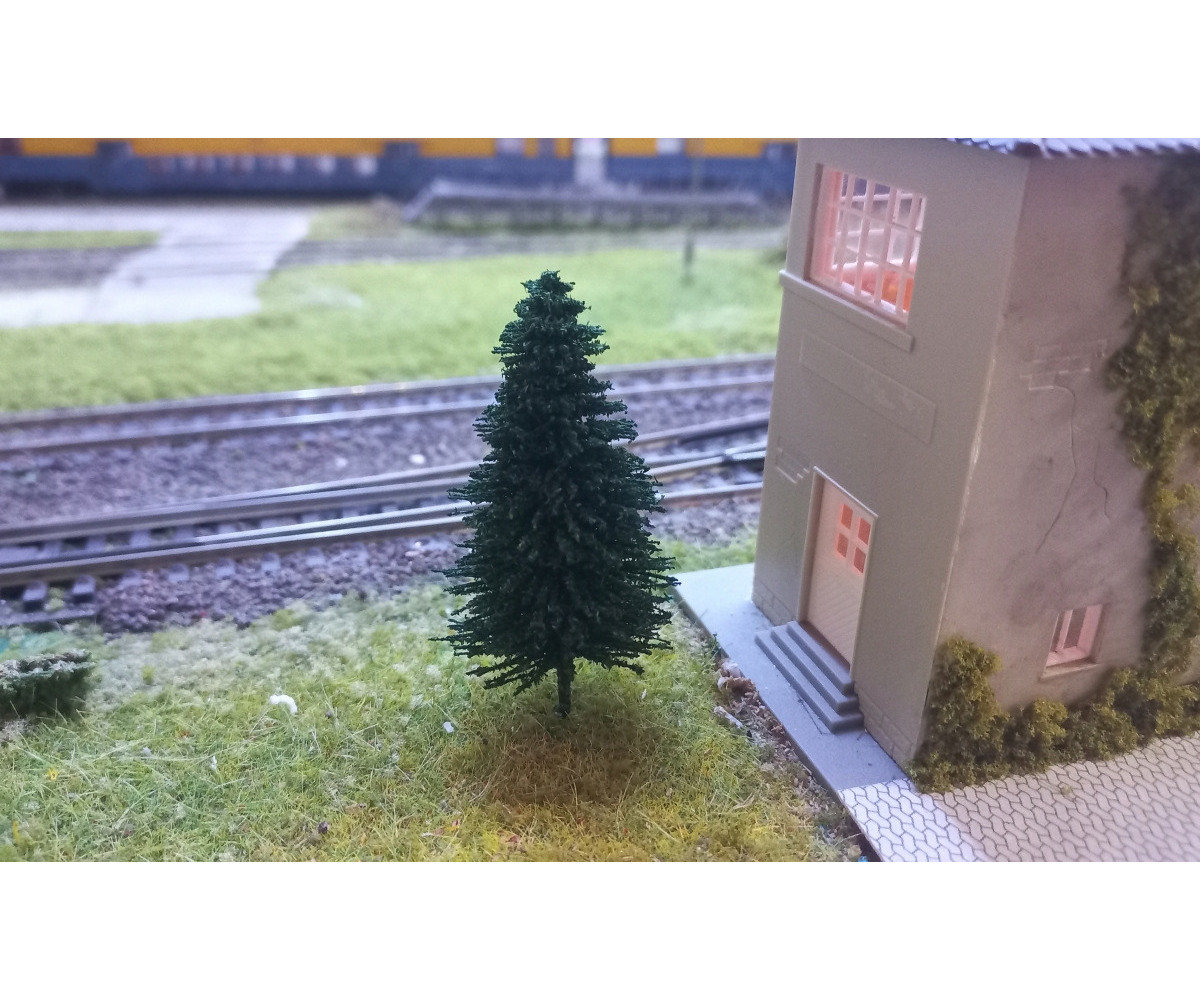 Drzewko na makietę, choinka, drzewo 8cm