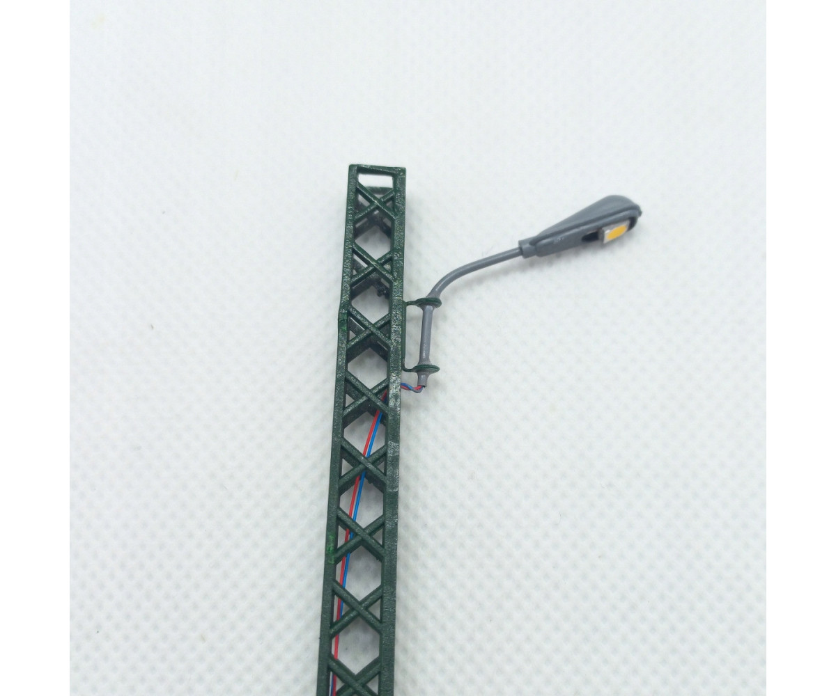 Latarnia led H0, lampa biała ciepła na maszcie