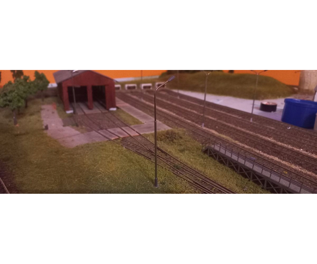 Latarnia lampa Led biała zimna, reg.wys. TT 8.5cm