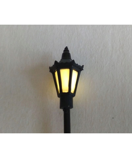 Latarnia parkowa H0, lampa led żółta 3v - 4 sztuki