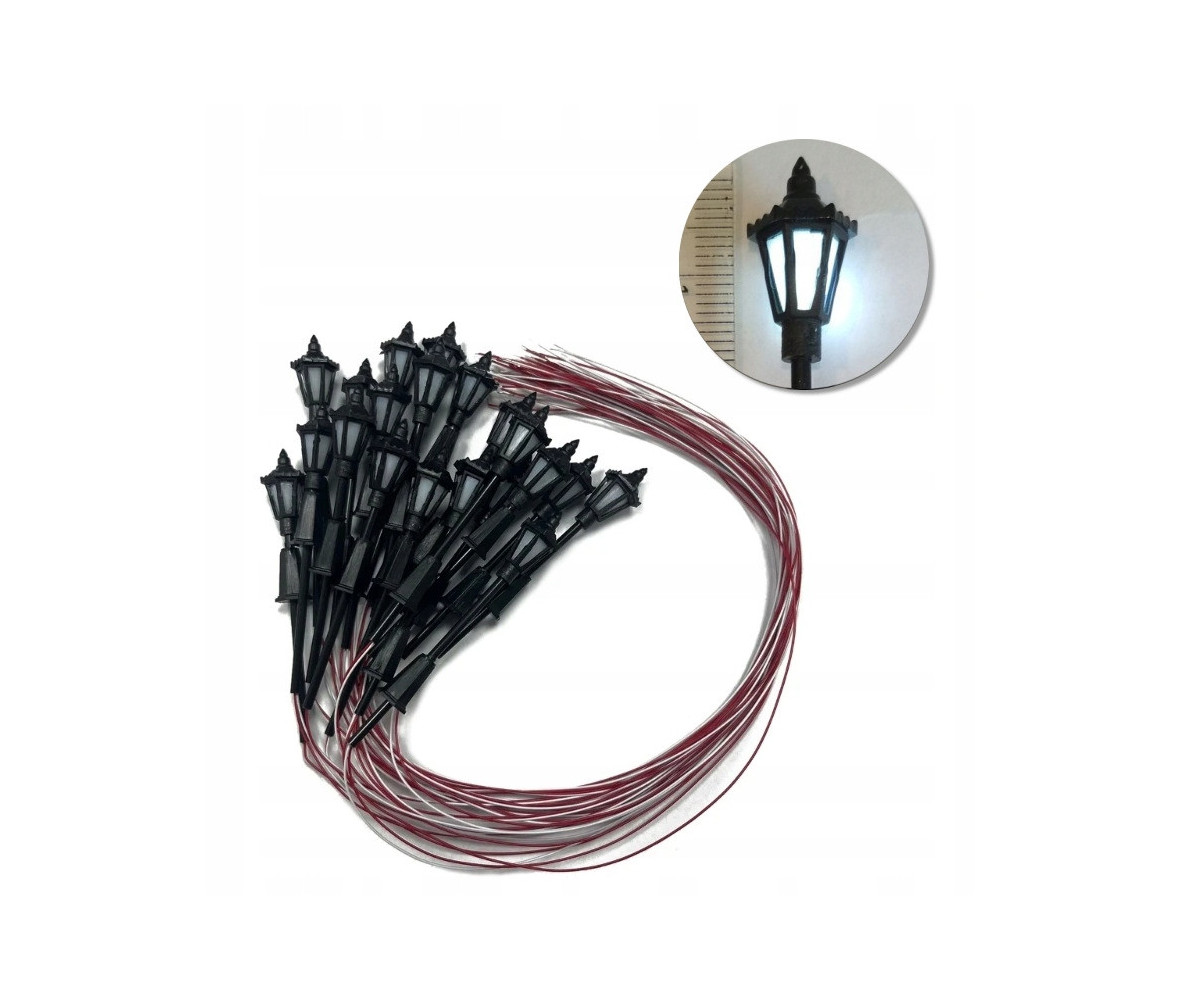Latarnia parkowa H0, lampa led biała 3v - 4 sztuki