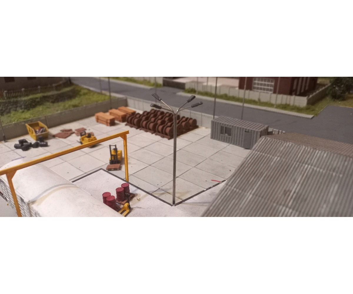 Lampa,latarnia LED czteroramienna żółta 3v + rezystor