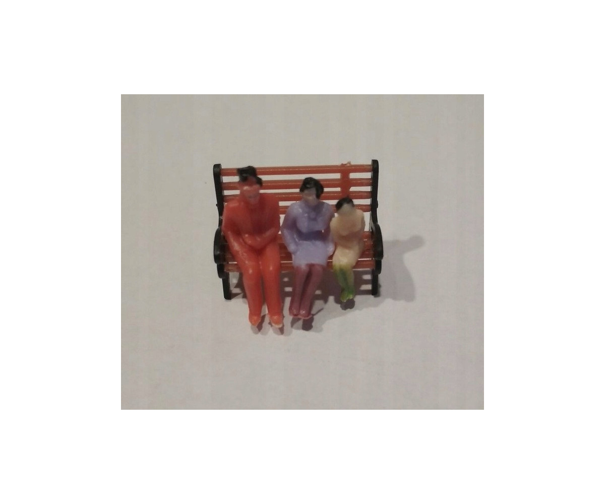 Ławka H0 na makietę, stylowa, do parku, na perony