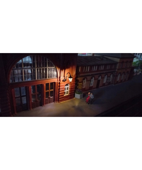 Kinkiet, latarnia, lampa led żółta typ 2 +rezystor