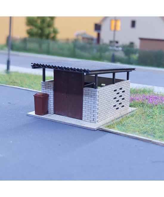 Wiata śmietnikowa skala H0, śmietnik