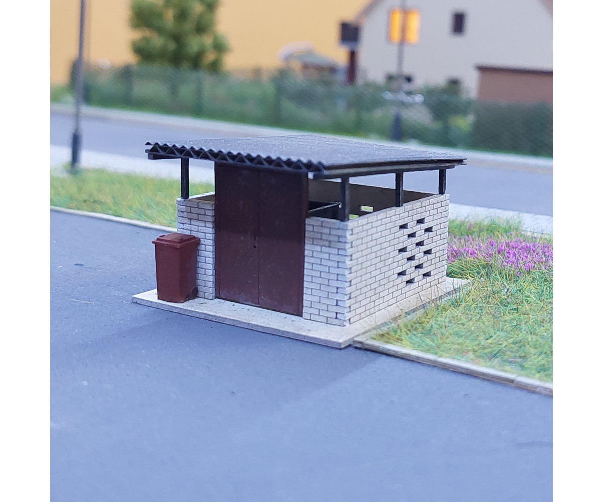 Wiata śmietnikowa skala H0, śmietnik